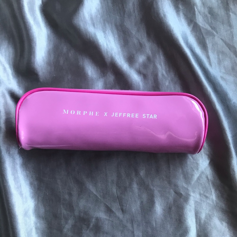 JEFFREESTAR BRUSH/MAKEUP BAG